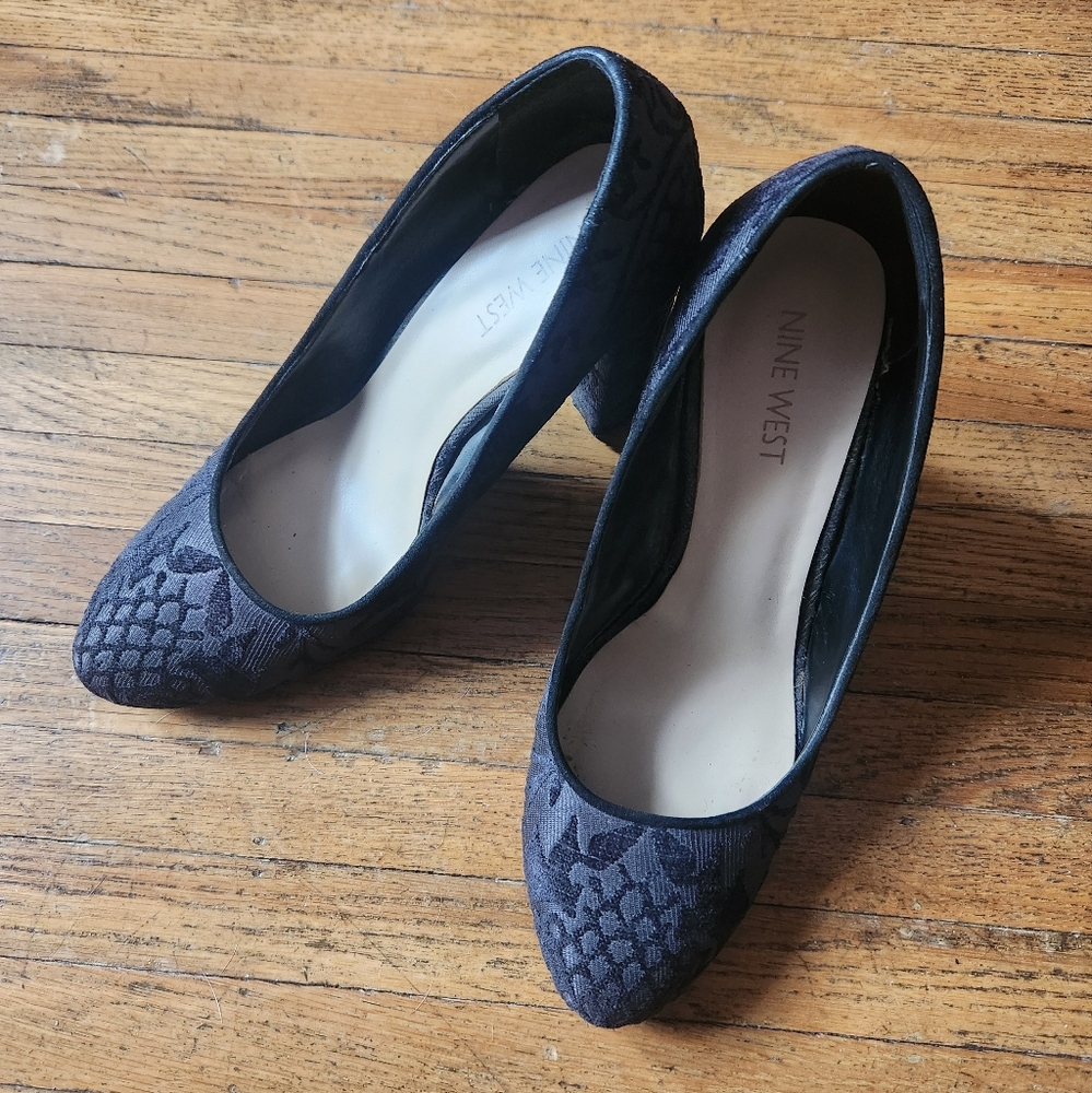 Nine West Velvet Jacquard Laroux Block Heels